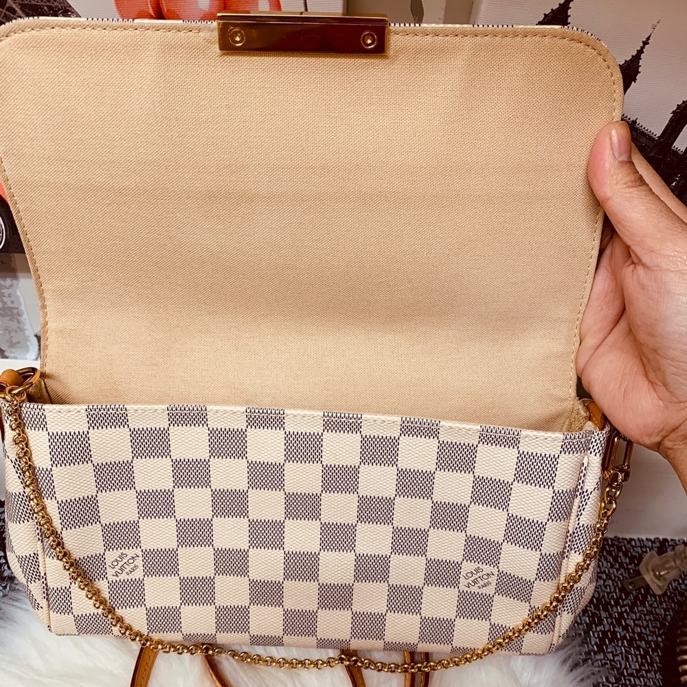 Louis Vuitton Favorite Azur mm - Picture 4 of 8